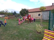 Hrajeme si na zahrádce